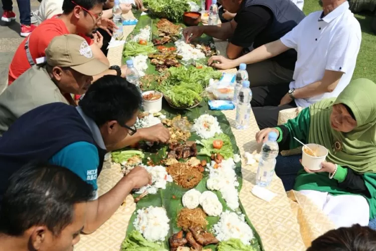 Munggahan Tradisi Menyambut Ramadhan Dengan Kebersamaan