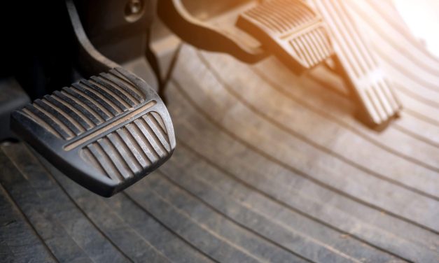 Beragam Masalah Yang Mengakibatkan Kopling Mobil Selip