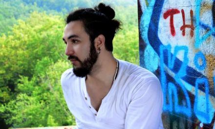 Tata Cara Perawatan Rambut Panjang Yang Benar