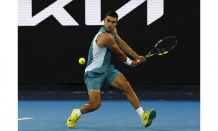 Olahraga Tenis Menggunakan Fisik Yang Kuat