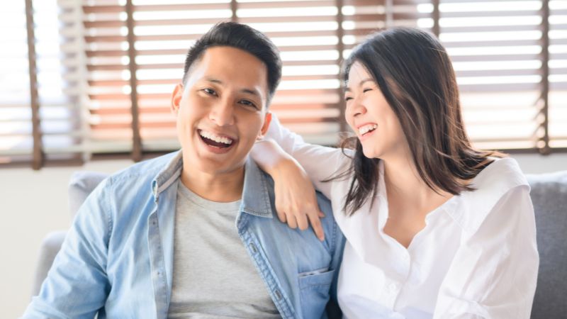 Green Flag Menunjukkan Komunikasi Yang Terbuka Dan Jujur