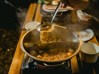 Ragam Santapan Malam Yang Paling Ikonik Di Bandung