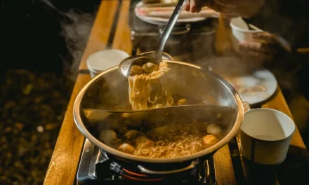 Ragam Santapan Malam Yang Paling Ikonik Di Bandung