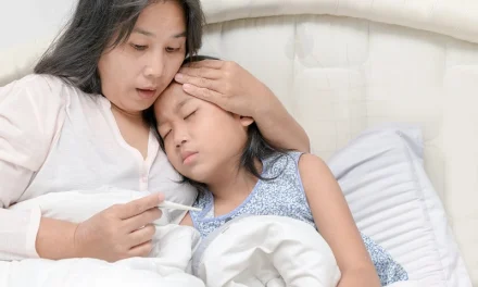 Tips Meringankan Gejala Masuk Angin Pada Anak