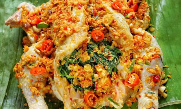 Hidangan Khas Ayam Betutu Dari Indonesia
