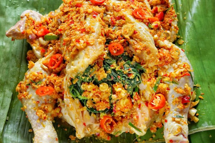 Hidangan Khas Ayam Betutu Dari Indonesia