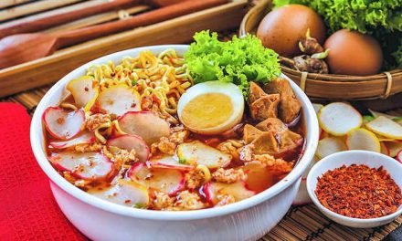 Makanan Pedas Seblak Yang Sangat Khas Di Indonesia