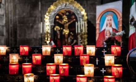 Tuguran Kamis Putih Menjadi Tradisi Tahunan Di Bali