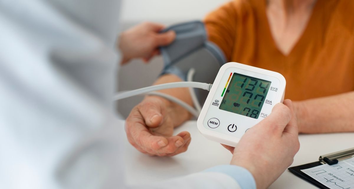 Pantangan Olahraga Hipertensi: Jangan Sampai Salah Gerak!