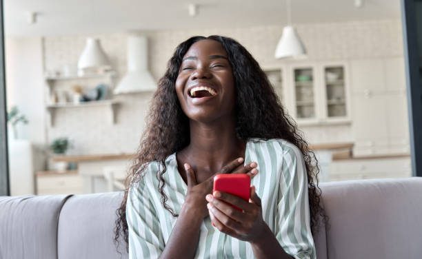 Terjebak Arus Mode: Mengungkap Bahaya Mengikuti Tren