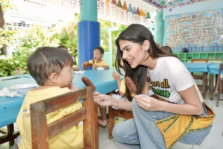 Intip 4 Gaya Fashion Khas Rachel Gupta, Mantan MIG 2024