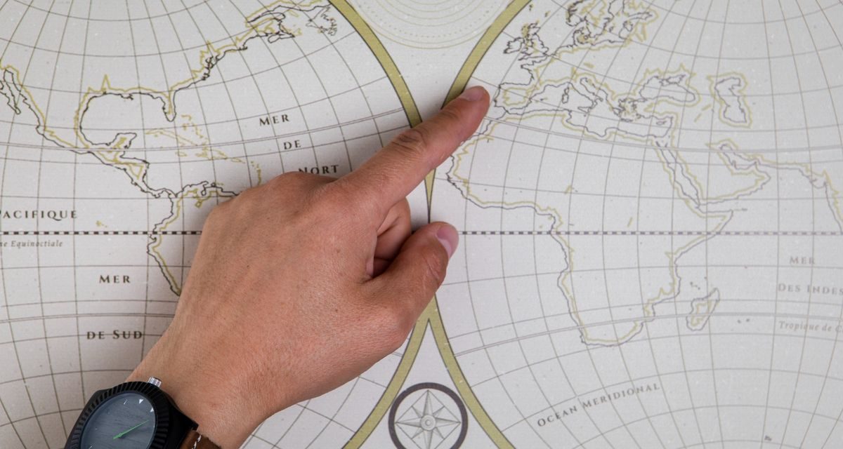 Kutub Bumi: Mengapa Utara-Selatan Ada, Timur-Barat Tiada?