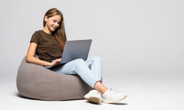 Risiko Kesehatan Mengintai Akibat Terlalu Banyak Duduk