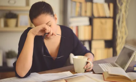 Burn Out Adalah Wake-Up Call: Saatnya Pilih Sehat, Bukan Sibuk