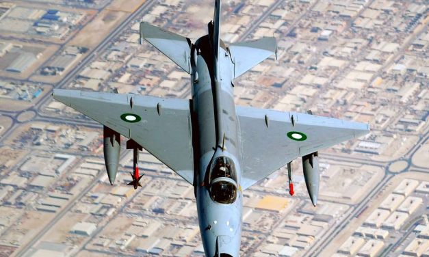 Maut Dari Langit! Jet Tempur F‑7 Jatuh Tewaskan Belasan Siswa