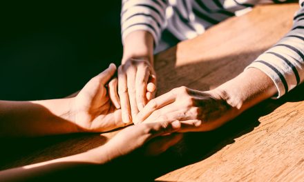 Dampak Psikologis Dari Romansa Publik Yang Gagal