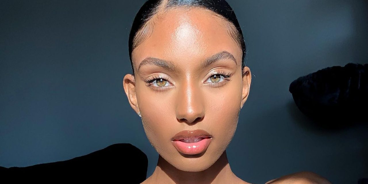 “No-Makeup” Eye Look: Rahasia Mata Segar Sepanjang Hari