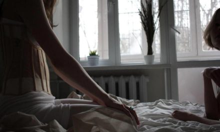 Korset Mengecilkan Perut: Benarkah Permanen Atau Hanya Ilusi?