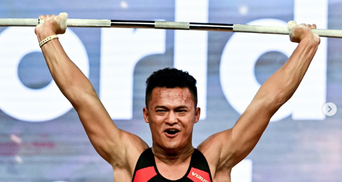 Rizki Juniansyah Borong Emas Dan Pecahkan Rekor Di IWF 2025