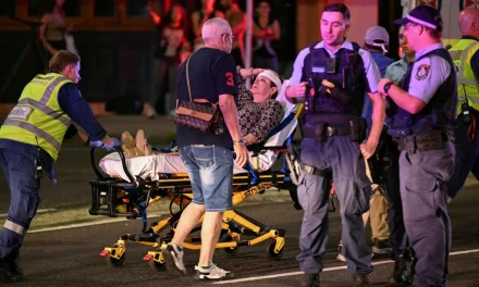 Kengerian Tragedi Penembakan Massal Anti-Semit di Bondi Beach