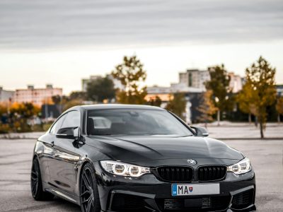 BMW:Keunggulan, Inovasi, dan Kenikmatan Berkendara Sejati