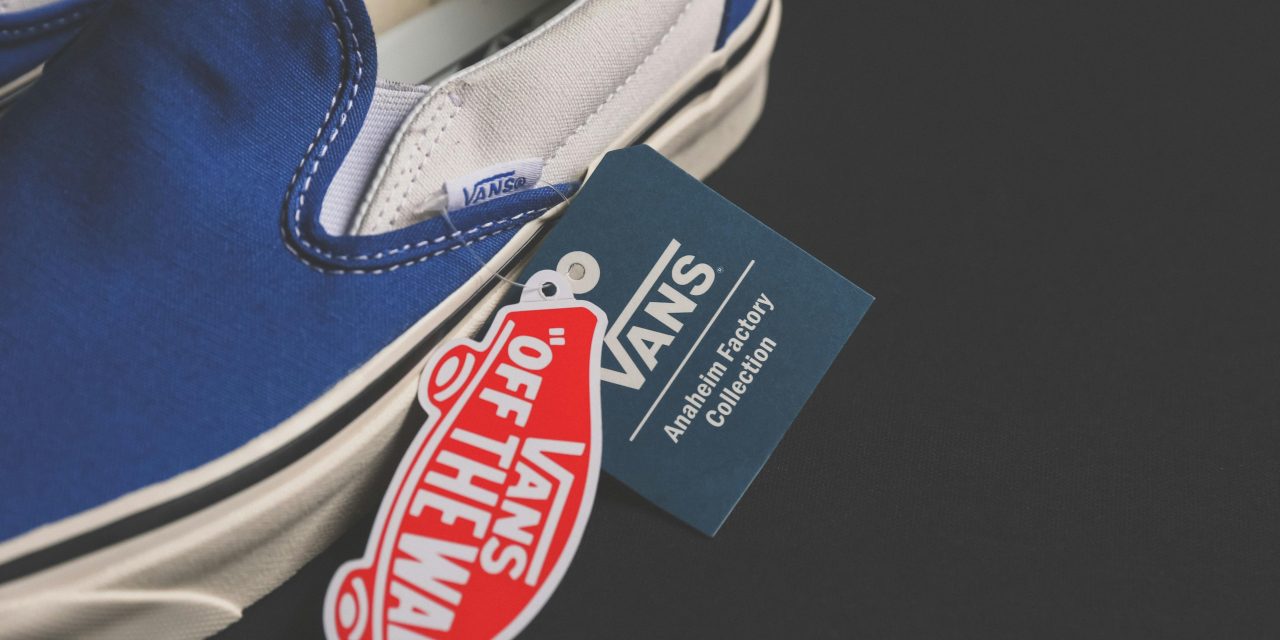 Vans: Lebih dari Sekadar Sepatu,Simbol Subkultur dan Kreativitas