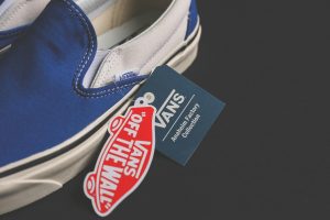 Vans: Lebih dari Sekadar Sepatu,Simbol Subkultur dan Kreativitas