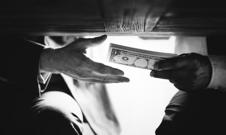 Potret Penegakan Hukum Korupsi Di Indonesia