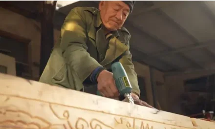 Horor Dunia Kerja: Kematian Yang Tak Hentikan Deadline