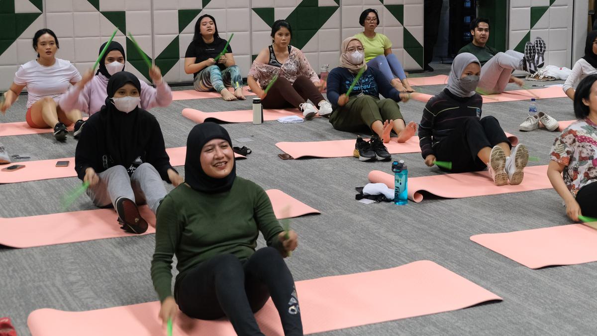 Kenapa Sih Banyak Orang Ketagihan Ikut Kelas Poundfit?