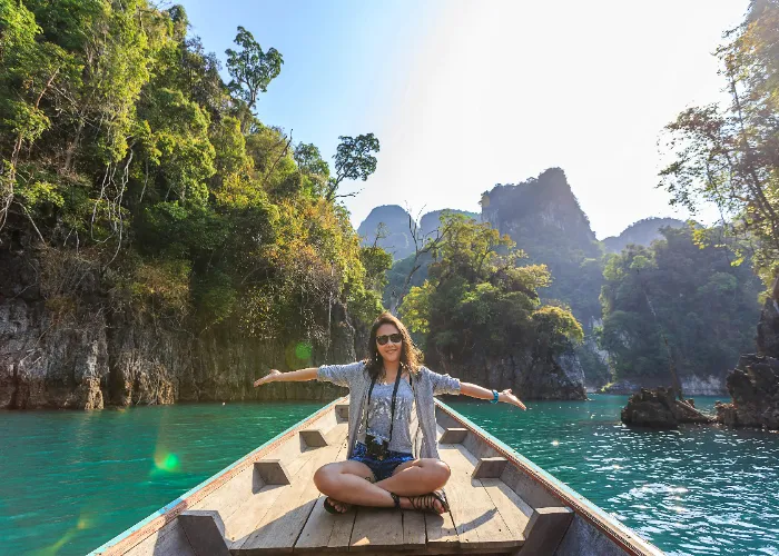 Tempat Healing Terbaik: 4 Wisata Negara Terdamai Asia