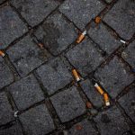 3 Dampak Buruk Buang Puntung Rokok Sembarangan