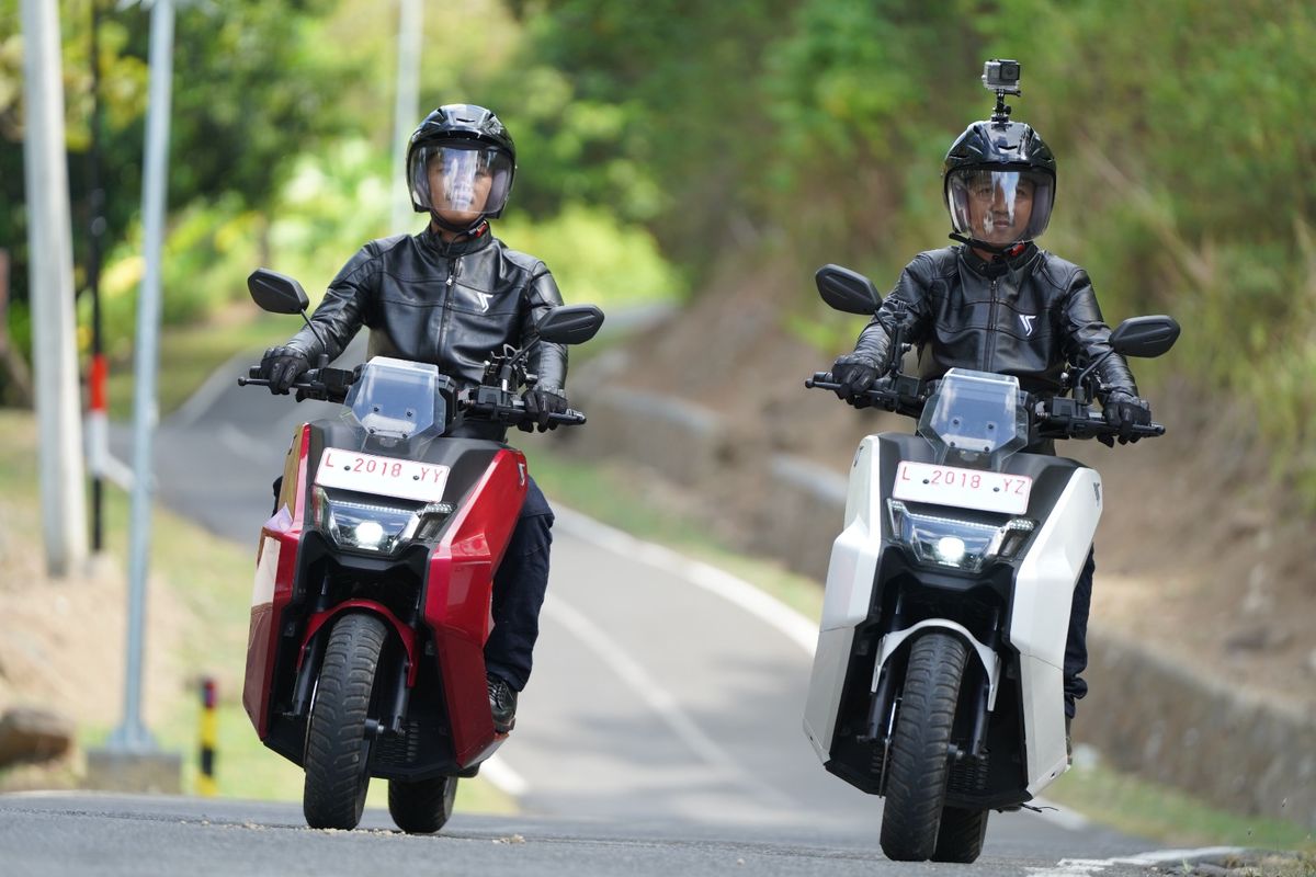 3 Ganjalan Utama Yang Bikin Motor Listrik Sulit Laku Di Sini