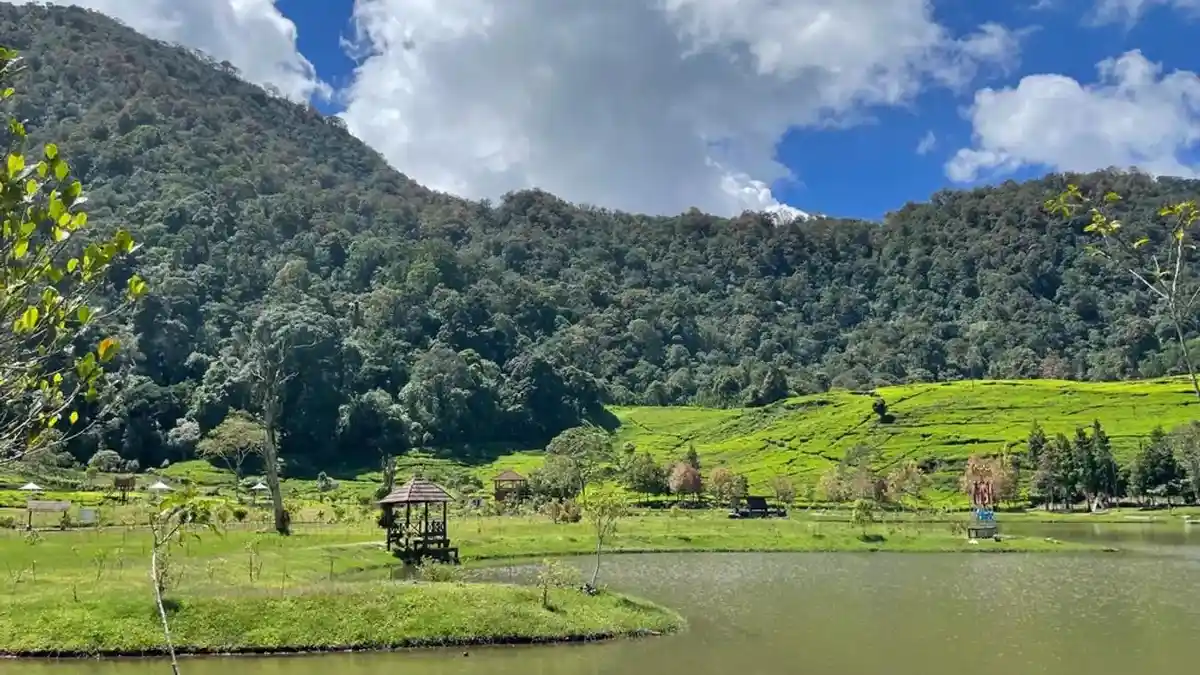 5 Rekomendasi Wisata Adem Di Bogor Saat Imlek