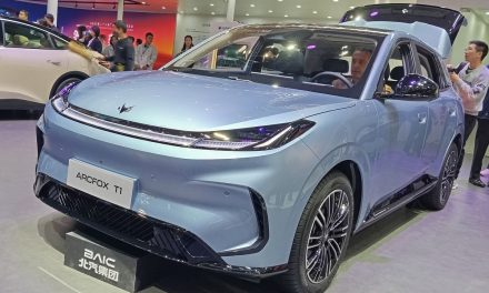 Gebrakan BAIC Di Pasar Mobil Listrik RI: Bawa Arcfox T1!