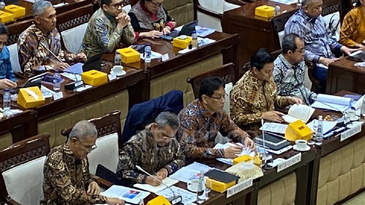 Usul Purbaya: Alihkan Dana BI Buat Tambahan Bansos