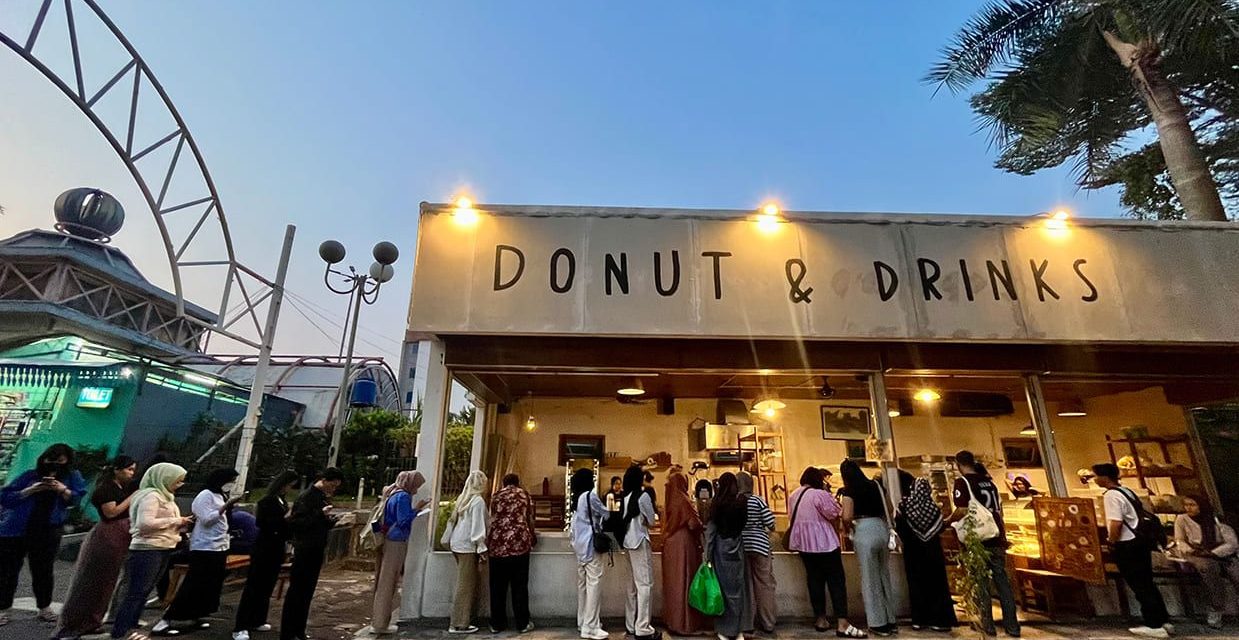 Lagi Viral! 4 Spot Makan Blok M yang Selalu Antre Panjang
